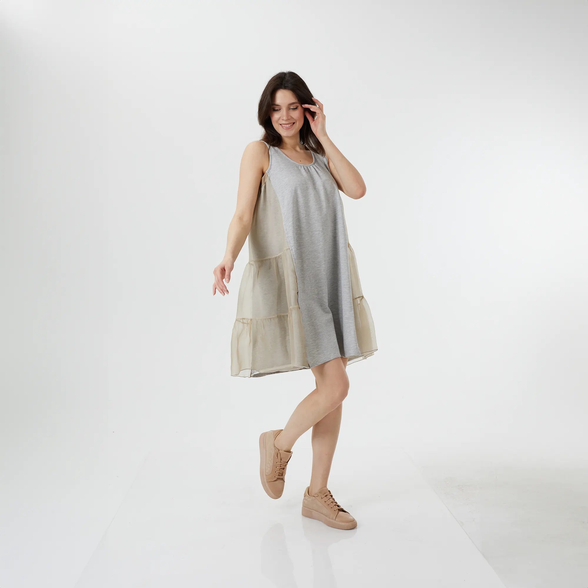 9064YZ Organza Aksesuarlı Elbise Gri Ön