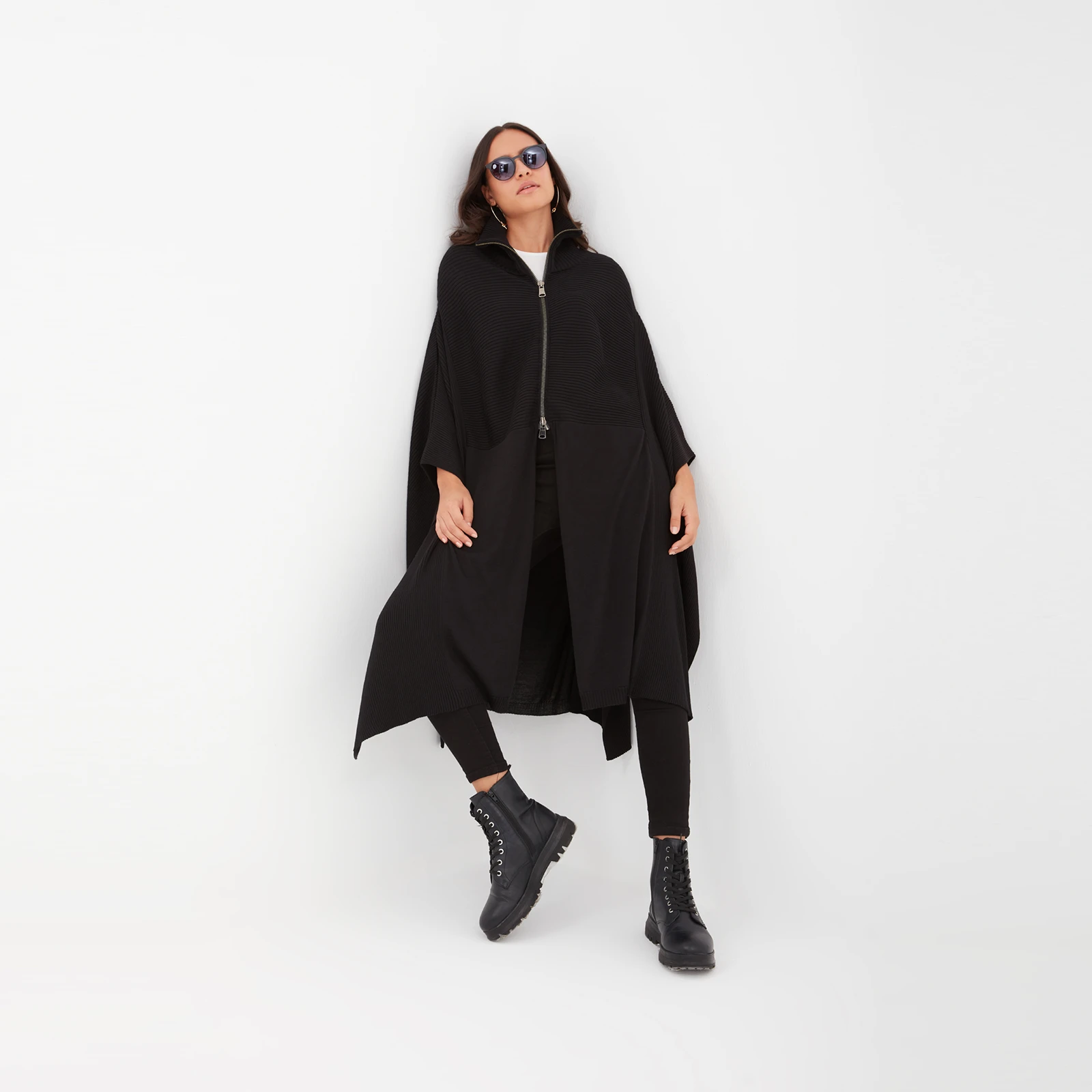 1001 Fermuarlı Triko Panço Siyah