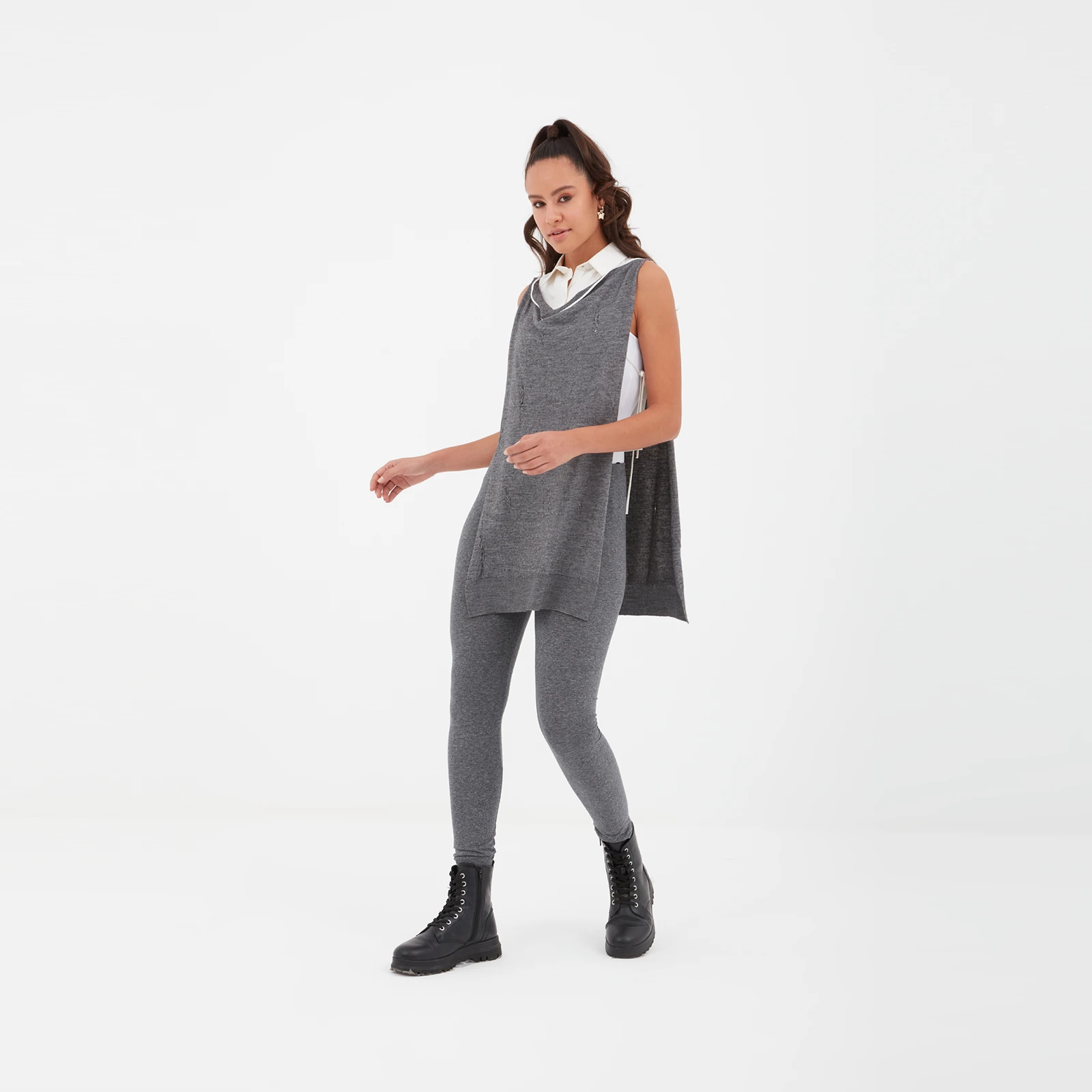 1002 Eskitme Triko Tunik Gri